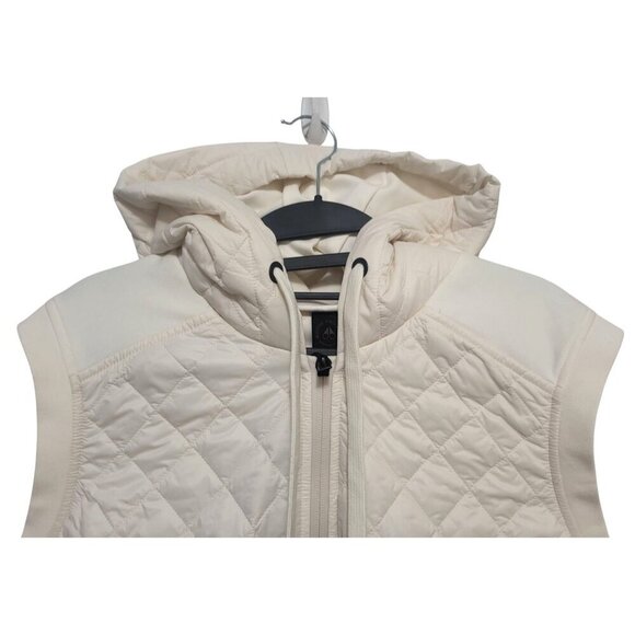 Moose Knuckles Rock Point 2 Quilted Hooded Vest Plaster White - Picture 3 of 15